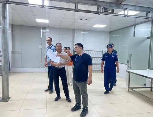 羅定市市場監管局聯合多部門開展食品生產企業“綜合查一次”執法檢查，優化營商環境與云南省公路局經驗對比